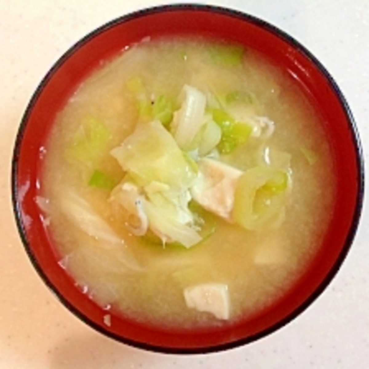 キャベツ 豆腐 しらす ネギの味噌汁 レシピ 作り方 By Love9353 楽天レシピ キャベツ 豆腐 しらす ネギの味噌汁 レシピ 作り方 By Love9353 楽天レシピ